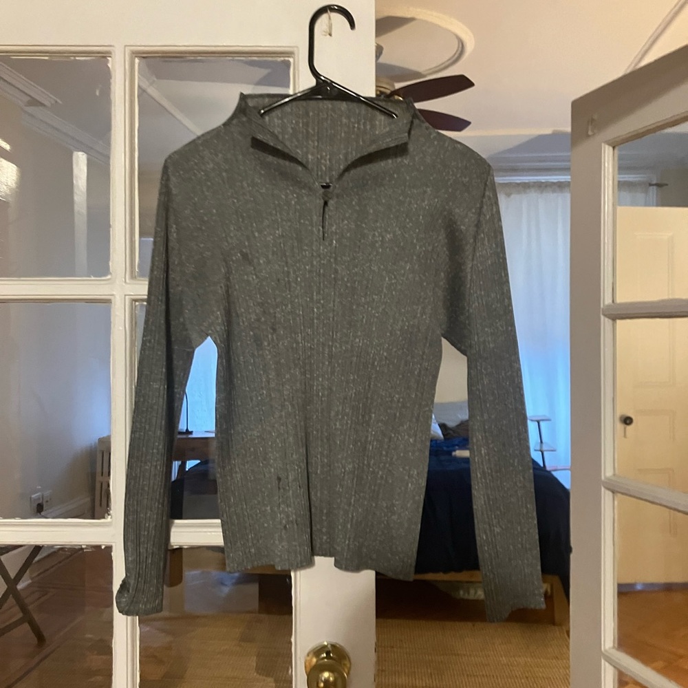 ISSEY MIYAKE PLEATS PLEASE GREY TOP